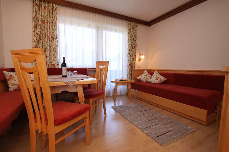 Wohnbereich im Appartement 2 im Haus Margret in Gerlos
