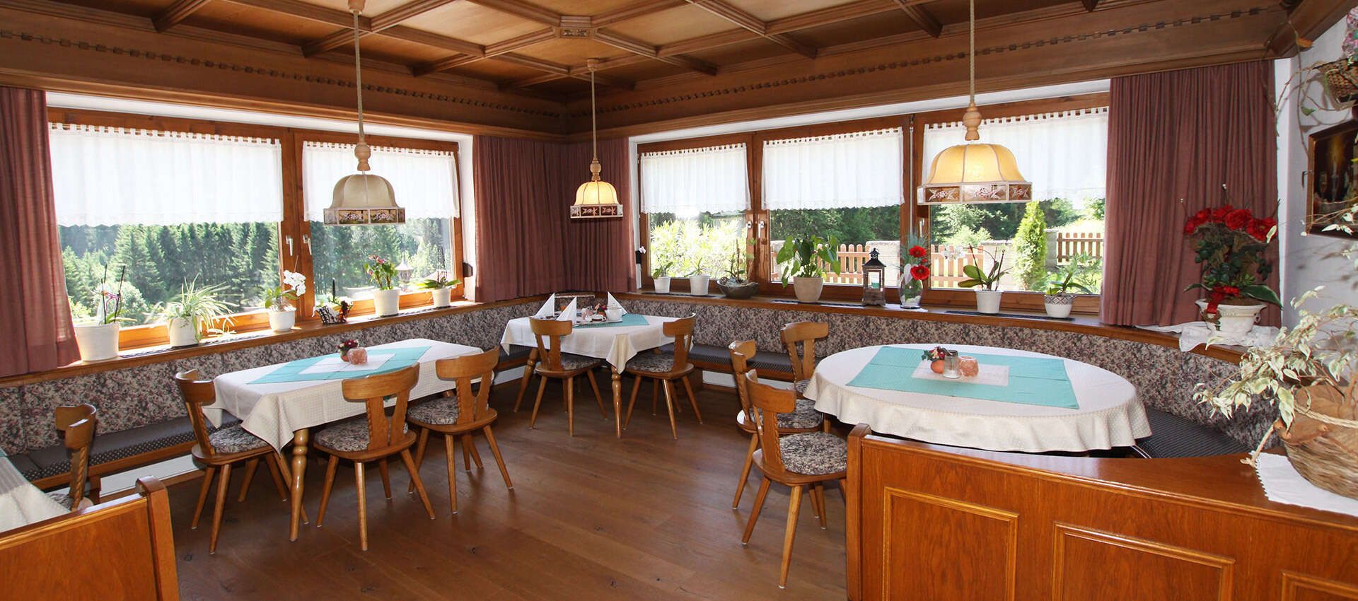 Frühstücksraum im Haus Margret im Zillertal